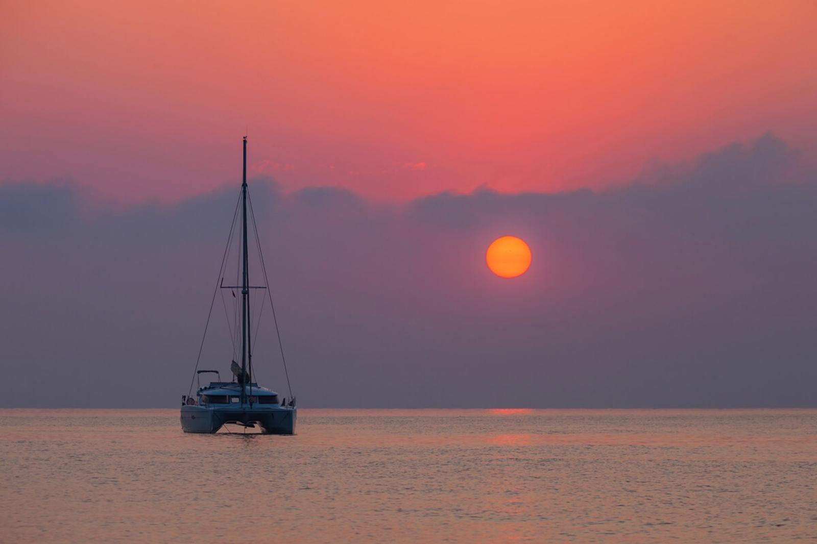 santorini article catamaran